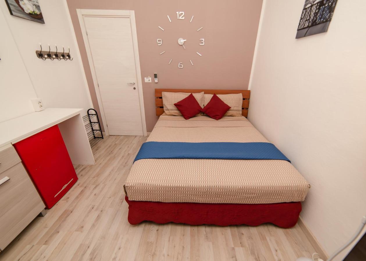 Carramba! Che Room Cagliari Exterior photo
